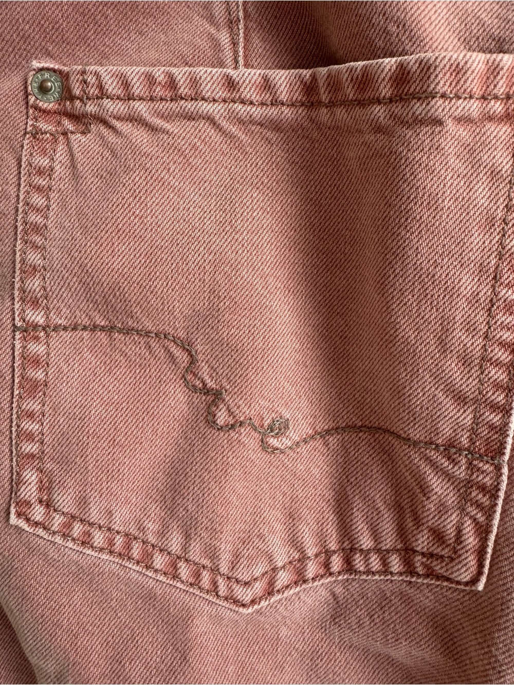 We The Free Good Luck Mid Rise Barrel Jeans Sunsetter pink size 32 or 14 cropped - Picture 5 of 14